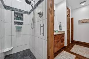 1104 Hill Cir W Dr, Granite Shoals, TX 78654 - Photo 33