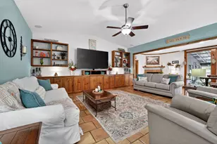 1104 Hill Cir W Dr, Granite Shoals, TX 78654 - Photo 17