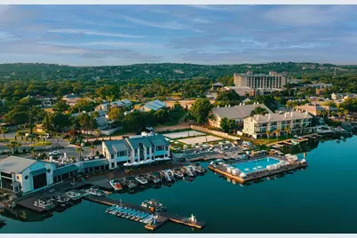 612 Pecan Creek Drive, Horseshoe Bay, TX 78657 - Photo 15