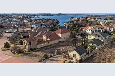 205 Dominion Drive, Horseshoe Bay, TX 78657 - Photo 3