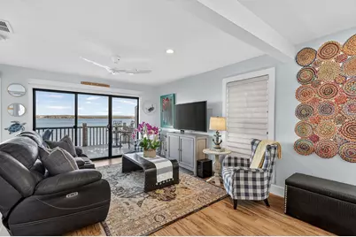 104 Island Dr Drive, Horseshoe Bay, TX 78657 - Photo 7