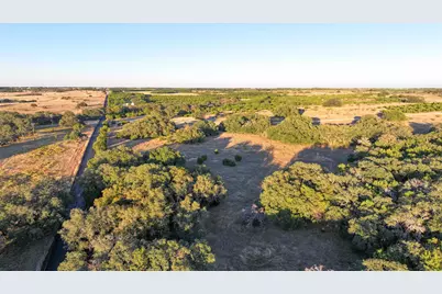 12 Bluestem Lane, Lampasas, TX 76550 - Photo 3