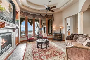 301 Circle Dr, Horseshoe Bay, TX 78657 - Photo 5