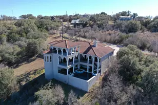 301 Circle Dr, Horseshoe Bay, TX 78657 - Photo 3