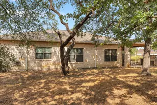 122 Eagle Point Dr, Kingsland, TX 78639 - Photo 25