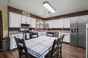 1109 Co Rd 132A, Kingsland, TX 78639 - Photo 13