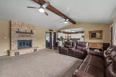 1109 County Road 132A, Kingsland, TX 78639 - Photo 11