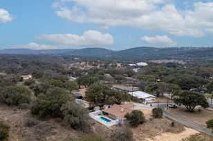 1109 Co Rd 132A, Kingsland, TX 78639 - Photo 3