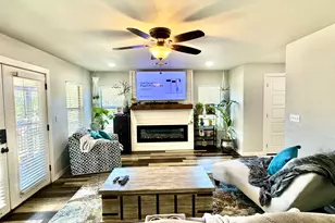 800 Lakeway, Burnet, TX 78611 - Photo 17