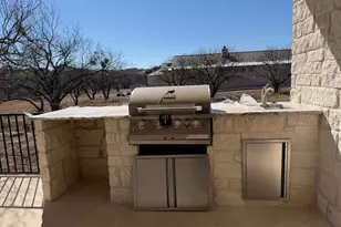 3217 Douglas Dr, Horseshoe Bay, TX 78657 - Photo 17