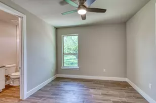 3217 Douglas Dr, Horseshoe Bay, TX 78657 - Photo 15