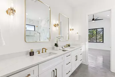 300 Deer Drive, Sunrise Beach, TX 78643 - Photo 13