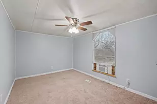 919 Austin St, Kingsland, TX 78639 - Photo 9