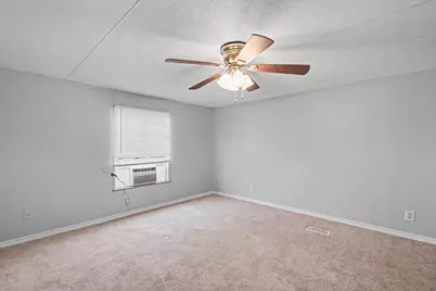 919 Austin St, Kingsland, TX 78639 - Photo 15