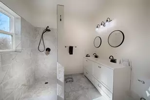 518 E Bluebriar Dr, Granite Shoals, TX 78654 - Photo 19