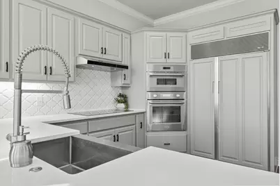 715 Mountain Leather, Horseshoe Bay, TX 78657 - Photo 3