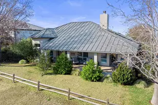 715 Mountain Leather, Horseshoe Bay, TX 78657 - Photo 23