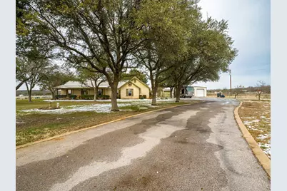 550 Timber Ridge Rd, Marble Falls, TX 78654 - Photo 3