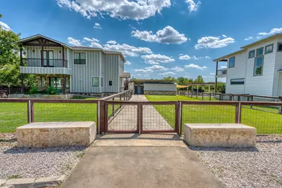 1511 Hilltop Drive, Granite Shoals, TX 78654 - Photo 19