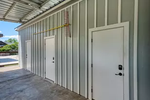 1511 Hill Top Dr, Granite Shoals, TX 78654 - Photo 21