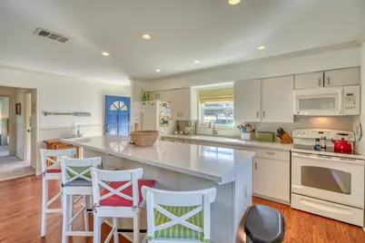 621 Sandy Mountain Drive, Sunrise Beach, TX 78643 - Photo 9