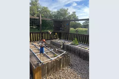 201 Circle Oaks Drive, Burnet, TX 78611 - Photo 27