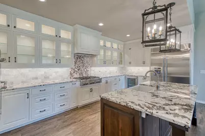 301 Sun Ray, Horseshoe Bay, TX 78657 - Photo 5