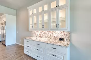 301 Sunray, Horseshoe Bay, TX 78657 - Photo 19