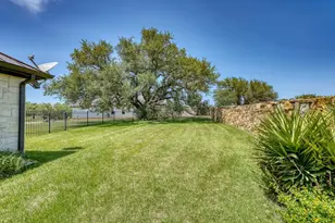301 Sunray, Horseshoe Bay, TX 78657 - Photo 25