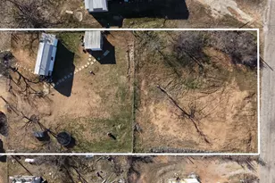 510 Valley St, Kingsland, TX 78639 - Photo 3