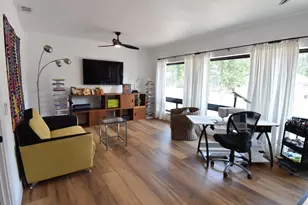 206 E Wallace St, Llano, TX 78643 - Photo 17