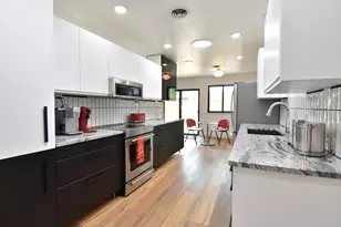 206 E Wallace St, Llano, TX 78643 - Photo 11