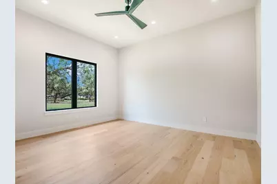 105 Island Court, Horseshoe Bay, TX 78657 - Photo 23