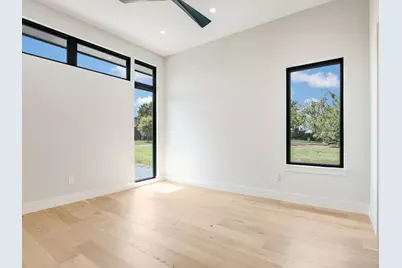 105 Island Court, Horseshoe Bay, TX 78657 - Photo 21