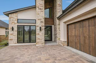 130 Azalea Loop, Horseshoe Bay, TX 78657 - Photo 3