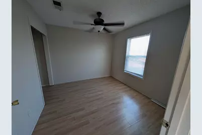 307,309,311,313 S Avenue S, Marble Falls, TX 78654 - Photo 9