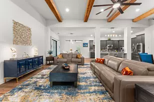 705 Spicewood Trails Dr, Spicewood, TX 78669 - Photo 3