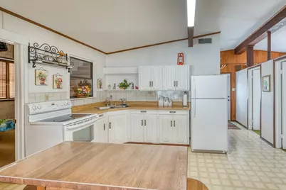 204 Canyon Oaks, Sunrise Beach, TX 78643 - Photo 5