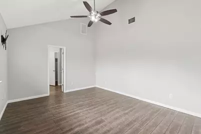 503 Knights Row, Cottonwood Shores, TX 78657 - Photo 21