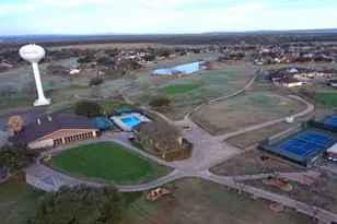 210 Meadowlakes Dr, Meadowlakes, TX 78654 - Photo 27