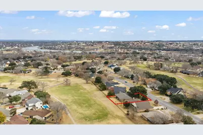 210 Meadowlakes Drive, Meadowlakes, TX 78654 - Photo 23