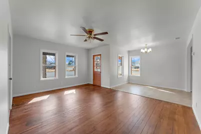 601 E Green Street, Llano, TX 78643 - Photo 5