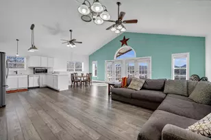 4521 River Oaks Dr, Kingsland, TX 78639 - Photo 7