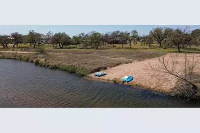142 Lakeshore Dr, Horseshoe Bay, TX 78657 - Photo 9