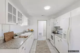 142 Lake Shore Dr, Horseshoe Bay, TX 78657 - Photo 3