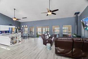 3721 Lakeview Dr, Cottonwood Shores, TX 78657 - Photo 9