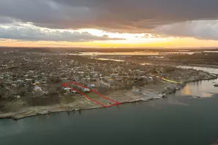 3721 Lakeview Dr, Cottonwood Shores, TX 78657 - Photo 1