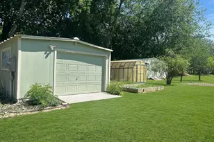 3721 Lakeview Dr, Cottonwood Shores, TX 78657 - Photo 5