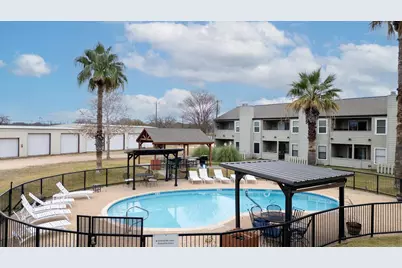 604 Highcrest Drive, Granite Shoals, TX 78654 - Photo 19