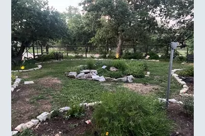 128 E Castlewood Drive, Granite Shoals, TX 78654 - Photo 5